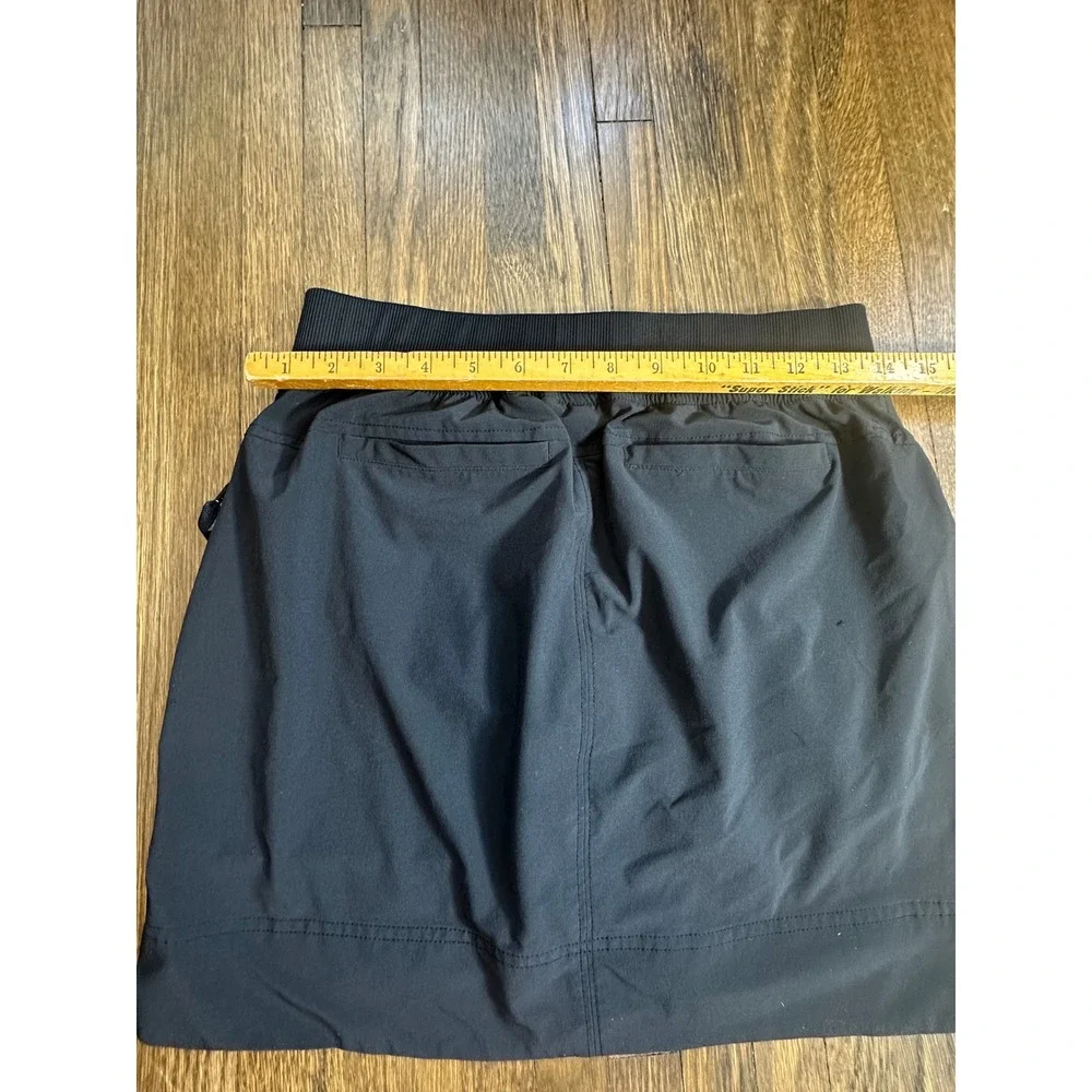 Athleta Women Black Active Skort Size 4 Tennis Golf Hiking Athletic Skirt